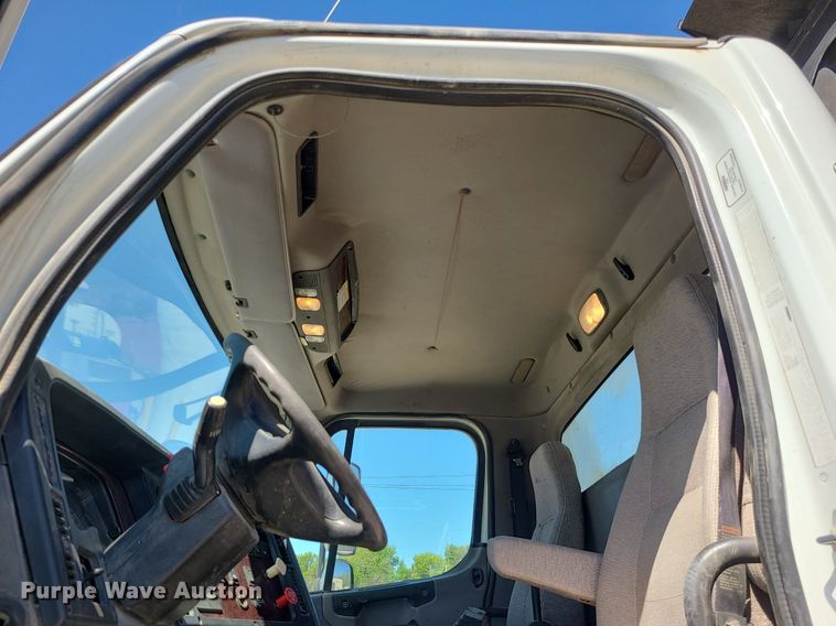 image for item MX9738 2012 Freightliner M2 112  dump truck