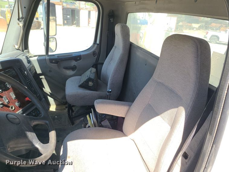 image for item MX9738 2012 Freightliner M2 112  dump truck