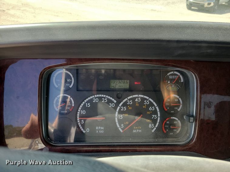 image for item MX9738 2012 Freightliner M2 112  dump truck