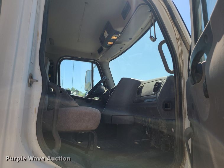 image for item MX9738 2012 Freightliner M2 112  dump truck