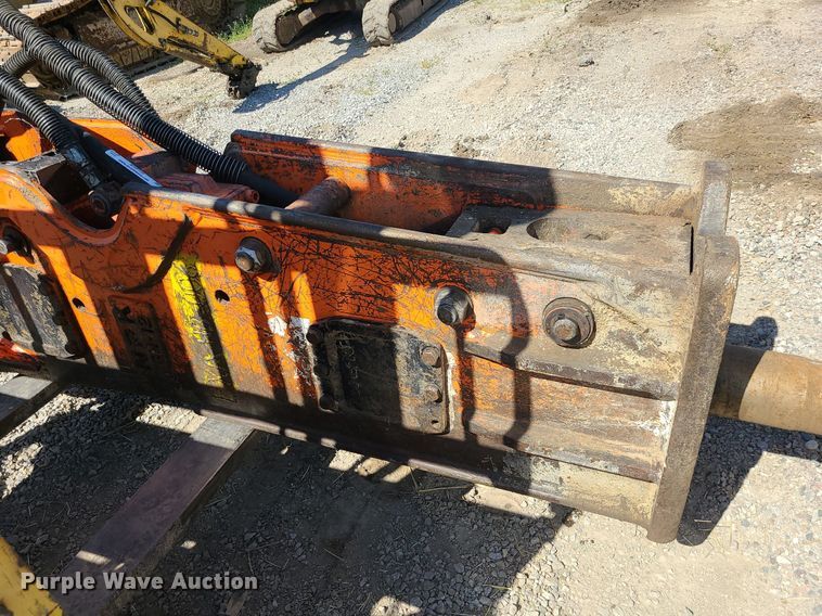 image for item MX9739 NPK GH-12  breaker