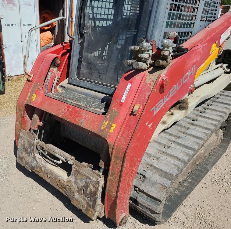 image for item MX9740 2015 Takeuchi TL12  tracked skid steer loader
