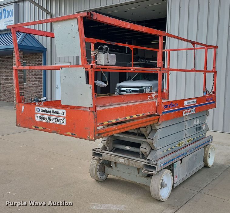image for item MX9745 2008 Skyjack SJIII 4626  scissor lift