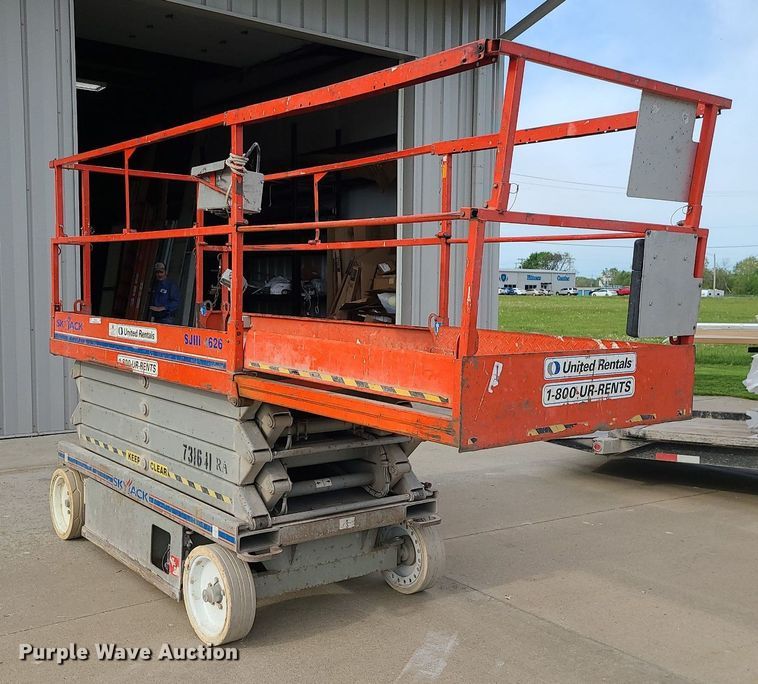 image for item MX9745 2008 Skyjack SJIII 4626  scissor lift