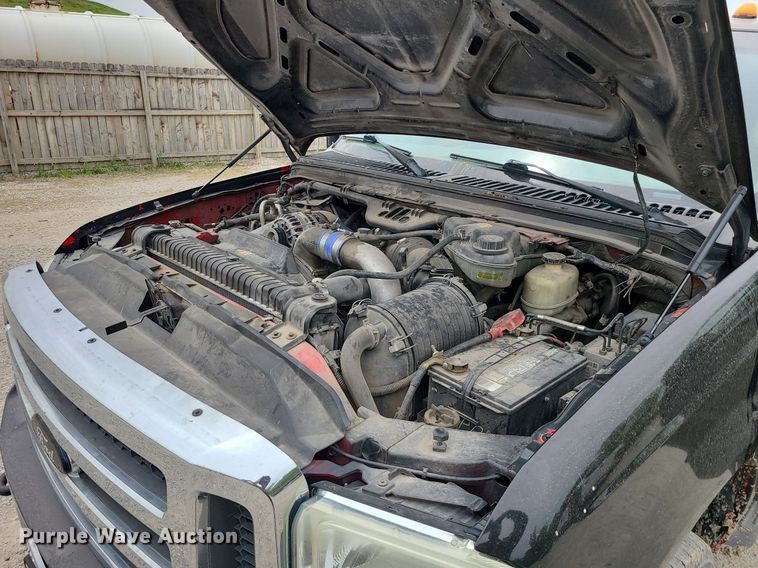 image for item MX9752 2005 Ford F350 Super Duty  dump bed pickup truck