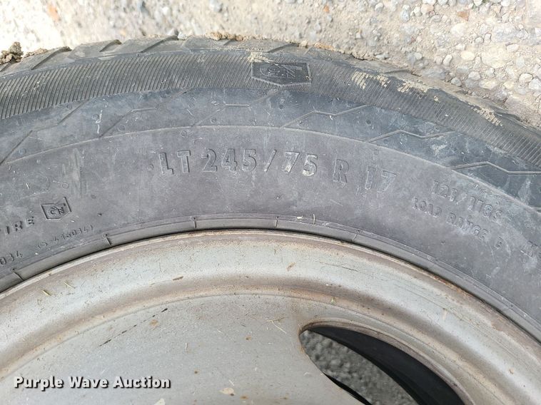 image for item MX9752 2005 Ford F350 Super Duty  dump bed pickup truck