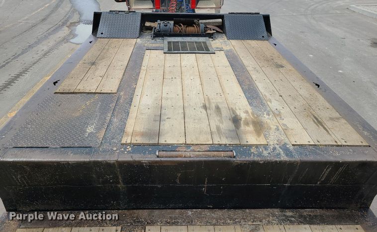 image for item MX9753 2000 Trail King TKS0SA-482  lowboy equipment trailer