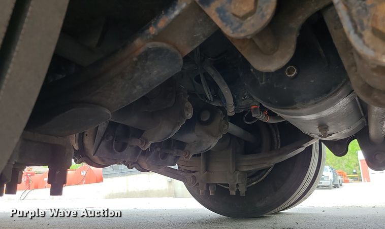 image for item MX9753 2000 Trail King TKS0SA-482  lowboy equipment trailer