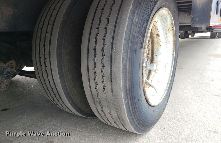 image for item MX9753 2000 Trail King TKS0SA-482  lowboy equipment trailer