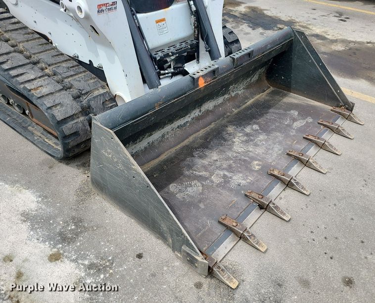 image for item MX9754 2020 Bobcat T770  tracked skid steer loader
