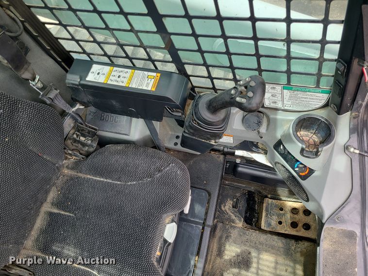 image for item MX9754 2020 Bobcat T770  tracked skid steer loader