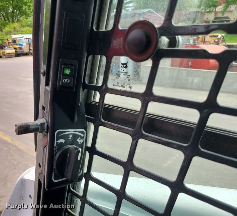 image for item MX9754 2020 Bobcat T770  tracked skid steer loader