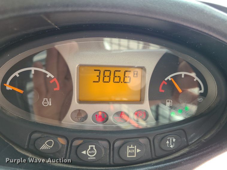 image for item MX9754 2020 Bobcat T770  tracked skid steer loader