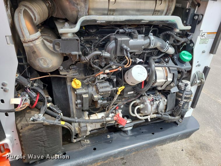 image for item MX9754 2020 Bobcat T770  tracked skid steer loader