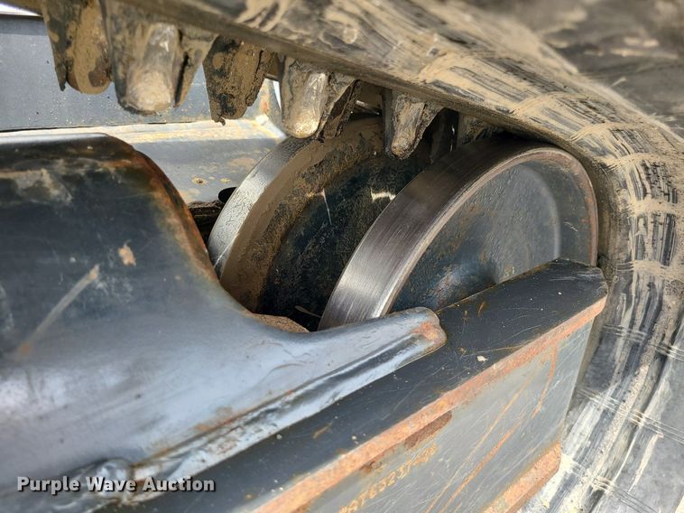 image for item MX9754 2020 Bobcat T770  tracked skid steer loader