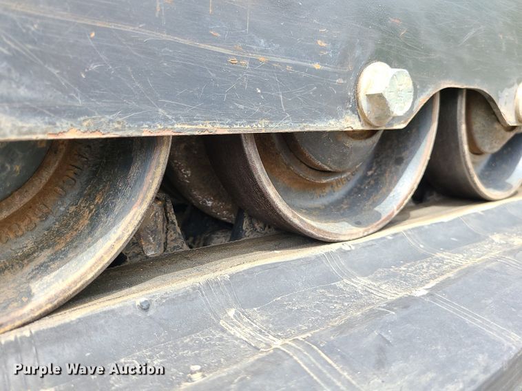 image for item MX9754 2020 Bobcat T770  tracked skid steer loader