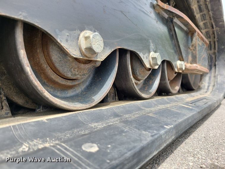 image for item MX9754 2020 Bobcat T770  tracked skid steer loader