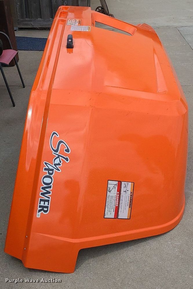 image for item MX9762 Aerial lift hood