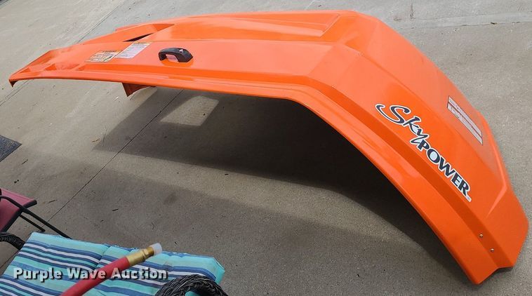 image for item MX9762 Aerial lift hood