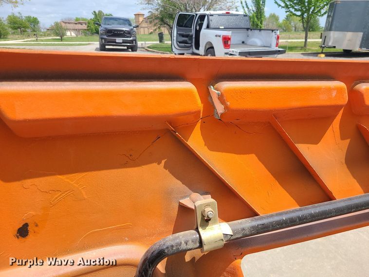 image for item MX9762 Aerial lift hood