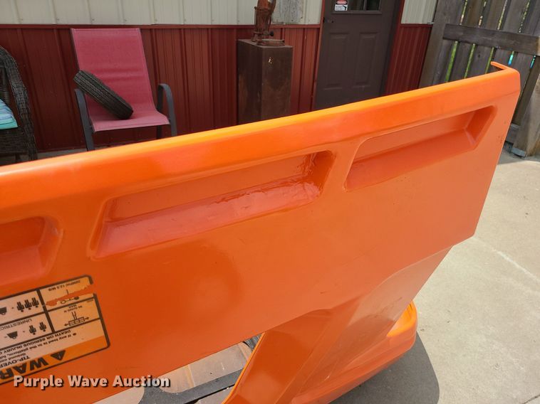 image for item MX9762 Aerial lift hood