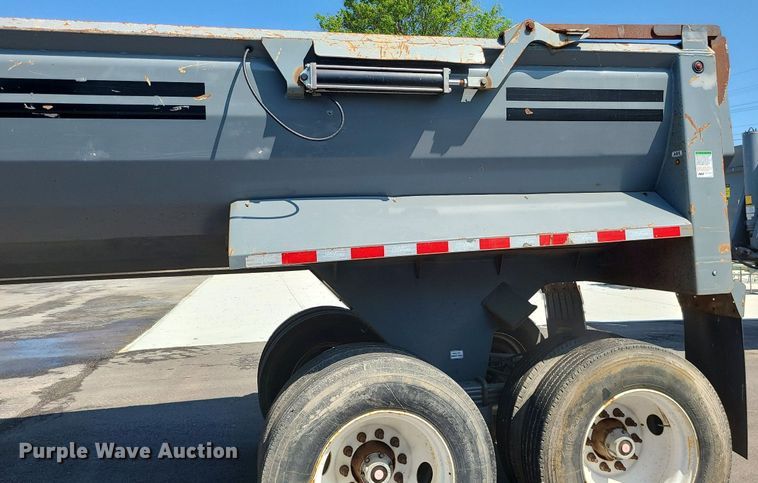 image for item MX9772 2017 Load King RH3229  end dump trailer