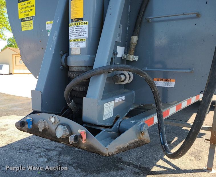 image for item MX9772 2017 Load King RH3229  end dump trailer