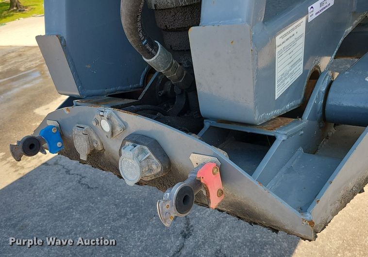 image for item MX9772 2017 Load King RH3229  end dump trailer