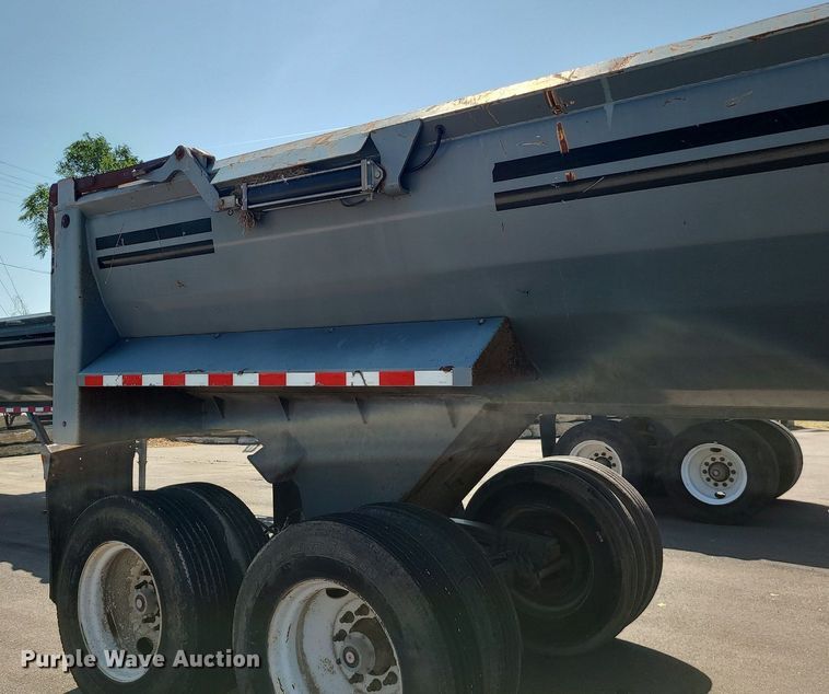 image for item MX9772 2017 Load King RH3229  end dump trailer