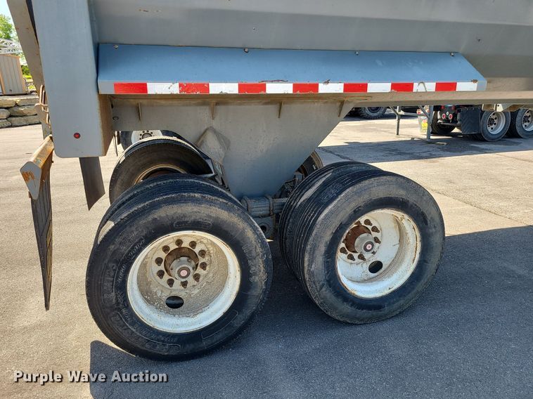 image for item MX9772 2017 Load King RH3229  end dump trailer