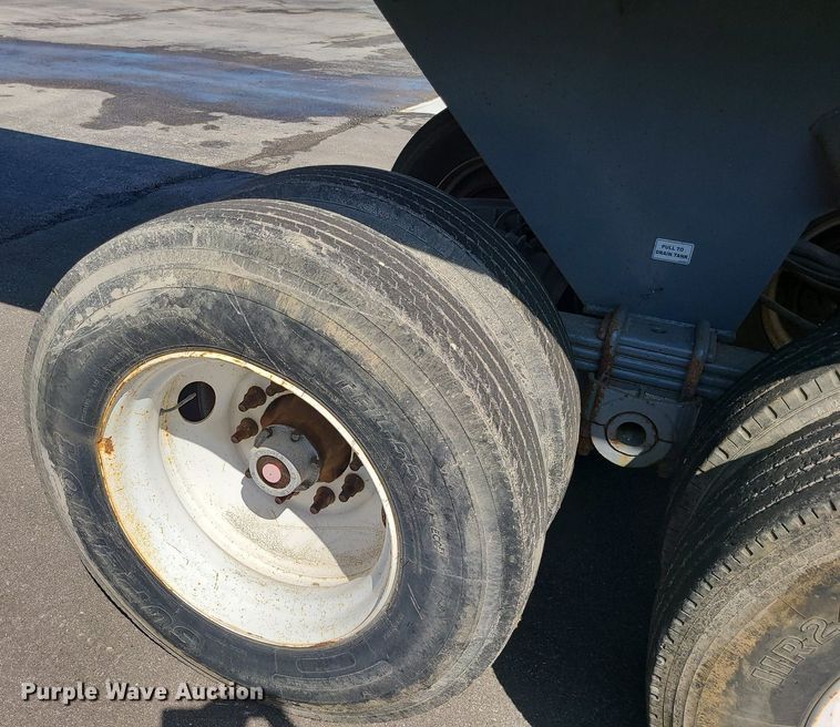 image for item MX9772 2017 Load King RH3229  end dump trailer