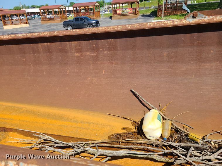 image for item MX9772 2017 Load King RH3229  end dump trailer