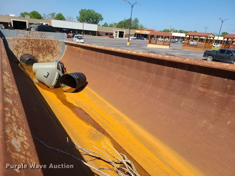 image for item MX9772 2017 Load King RH3229  end dump trailer