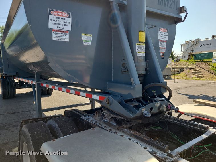 image for item MX9773 2018 Load King RH3431  end dump trailer