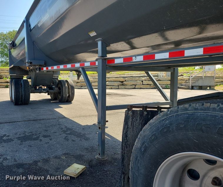 image for item MX9773 2018 Load King RH3431  end dump trailer