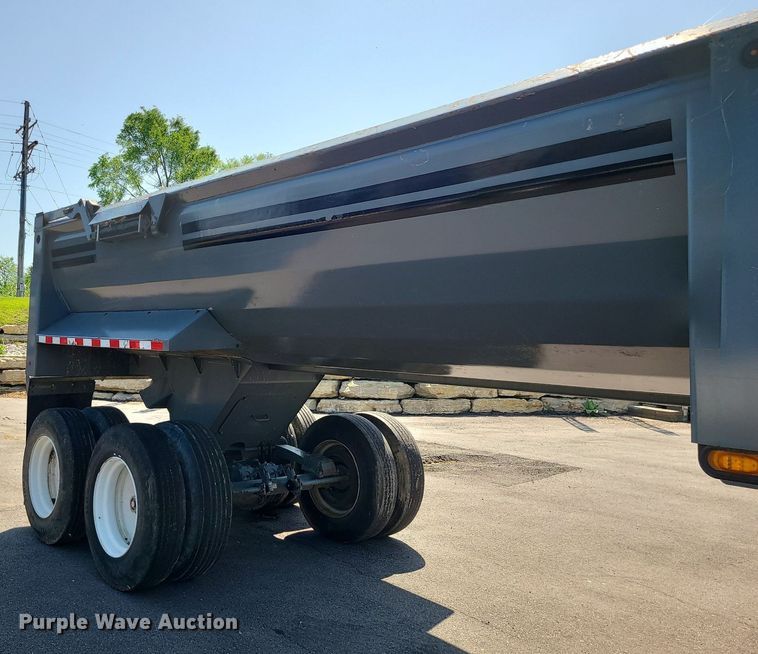 image for item MX9773 2018 Load King RH3431  end dump trailer