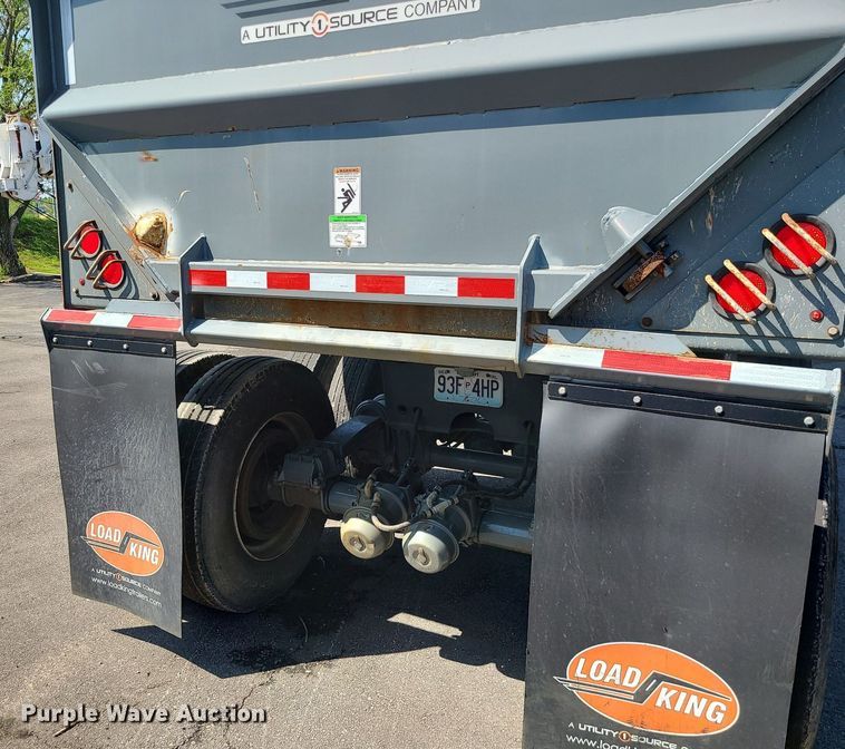 image for item MX9773 2018 Load King RH3431  end dump trailer