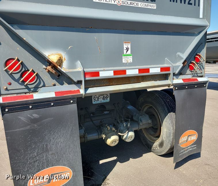 image for item MX9773 2018 Load King RH3431  end dump trailer