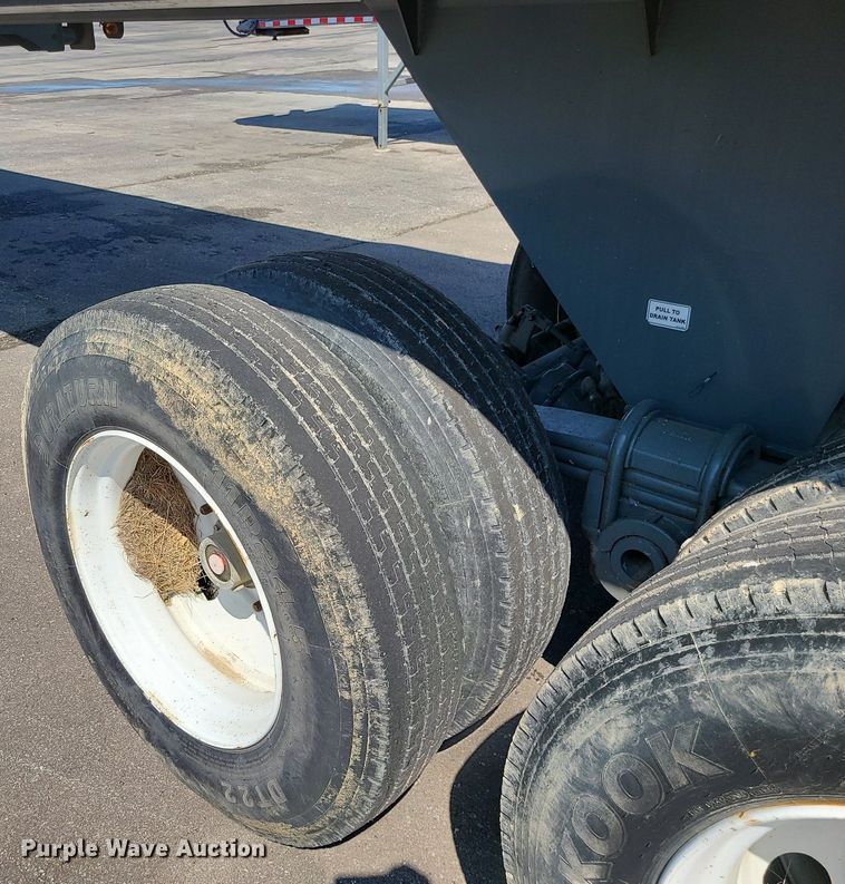 image for item MX9773 2018 Load King RH3431  end dump trailer