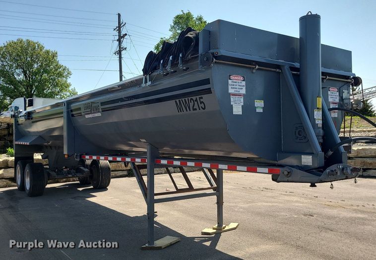 image for item MX9774 2018 Load King RH3532  end dump trailer