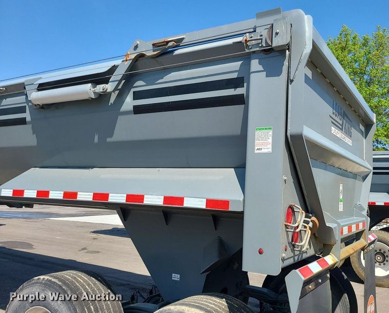 image for item MX9774 2018 Load King RH3532  end dump trailer