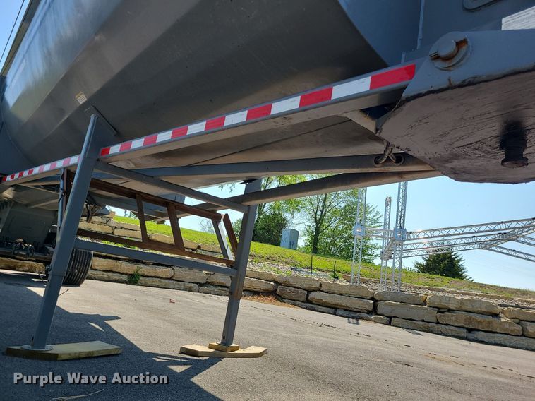 image for item MX9774 2018 Load King RH3532  end dump trailer