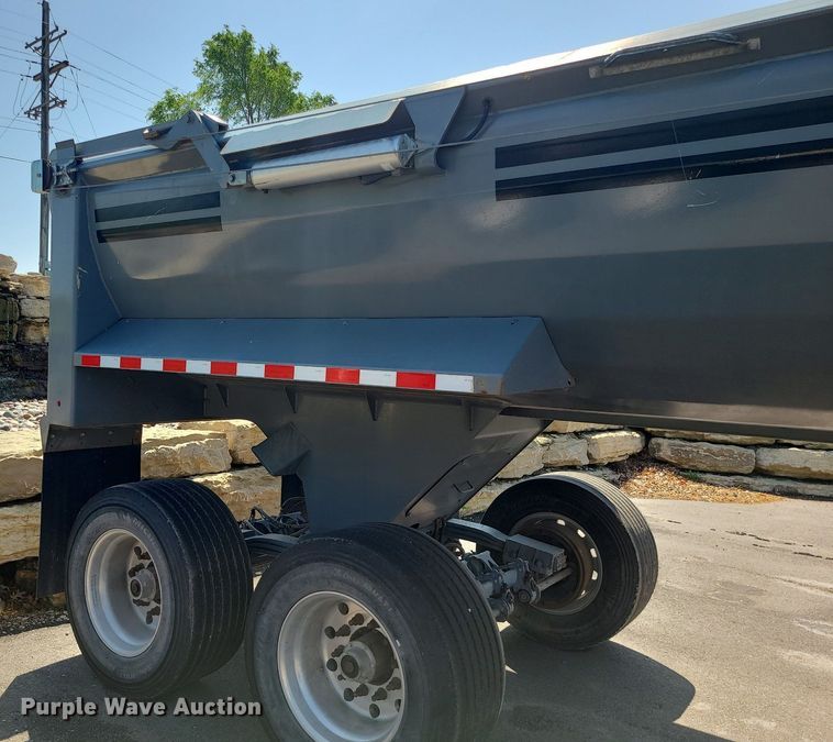 image for item MX9774 2018 Load King RH3532  end dump trailer