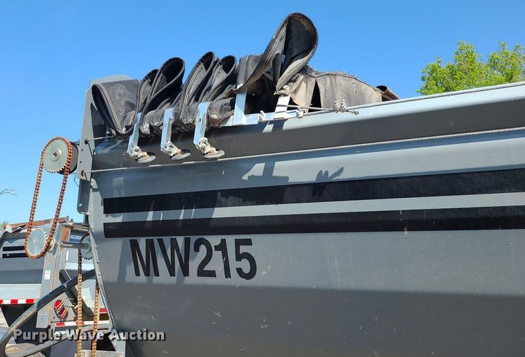 image for item MX9774 2018 Load King RH3532  end dump trailer