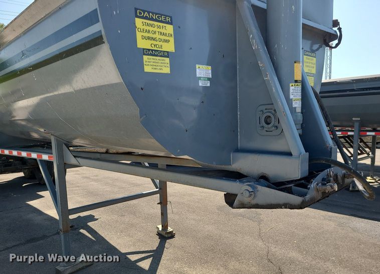 image for item MX9775 2017 Load King RH3229  end dump trailer