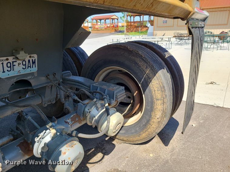 image for item MX9775 2017 Load King RH3229  end dump trailer