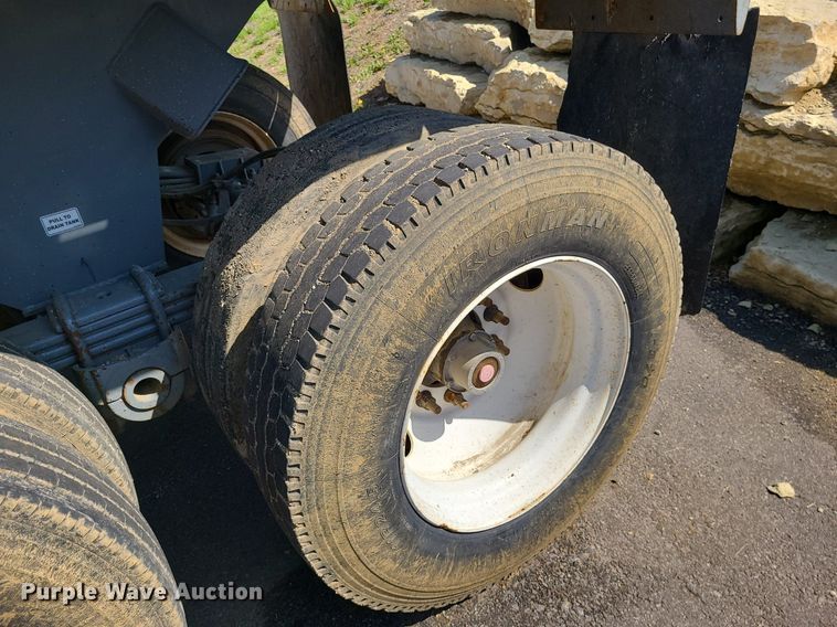 image for item MX9775 2017 Load King RH3229  end dump trailer