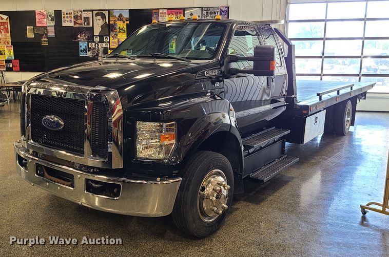 image for item MX9776 2016 Ford F650  rollback truck