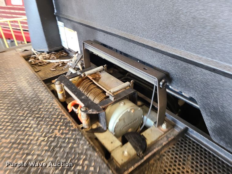 image for item MX9776 2016 Ford F650  rollback truck