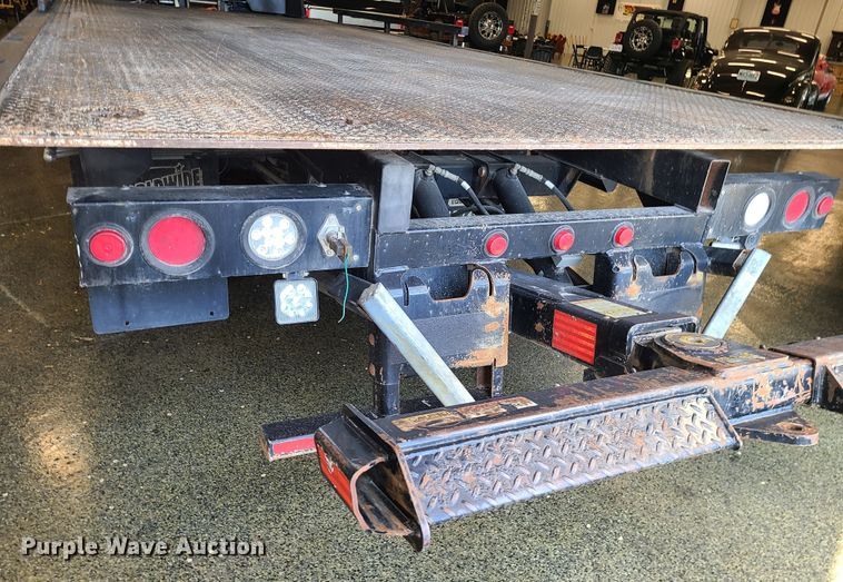 image for item MX9776 2016 Ford F650  rollback truck